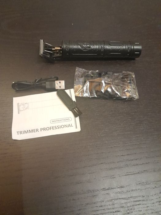 Máquina de cortar barba e cabelo