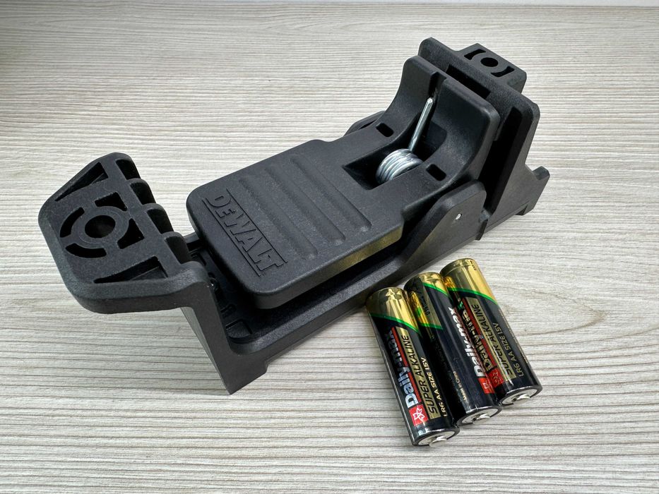 Laser krzyżowy DeWalt DW088
