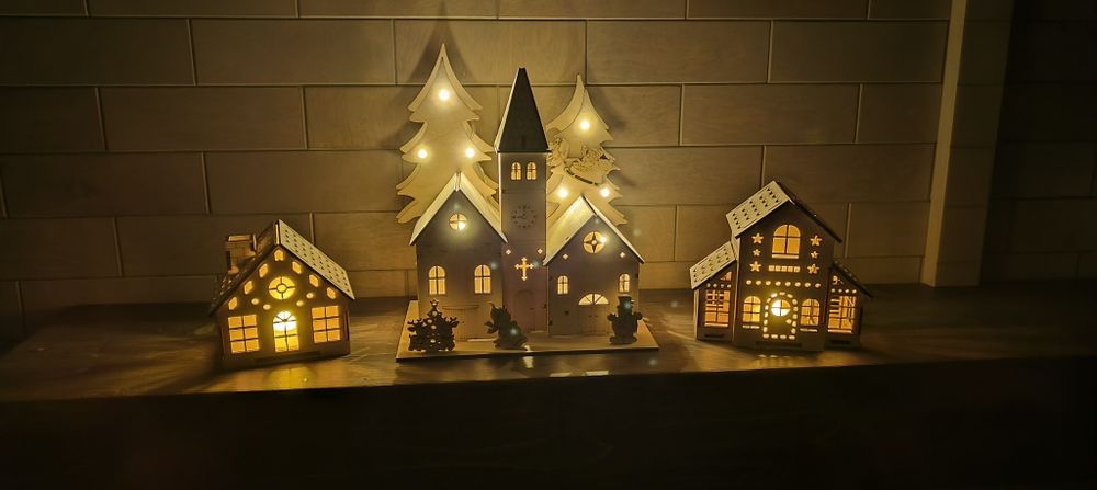 Wioska bożonarodzeniowa domki LED