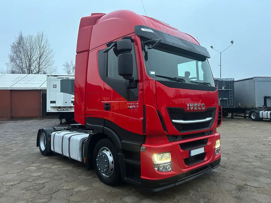 Iveco STRALIS 460 KM ACC / MEGA / LOW DECK / HI-WAY EURO 6 / 2016 ROK !!  Przebieg 864 256 km / Iveco Stralis HI-WAY / Ładne opony / Lodówka