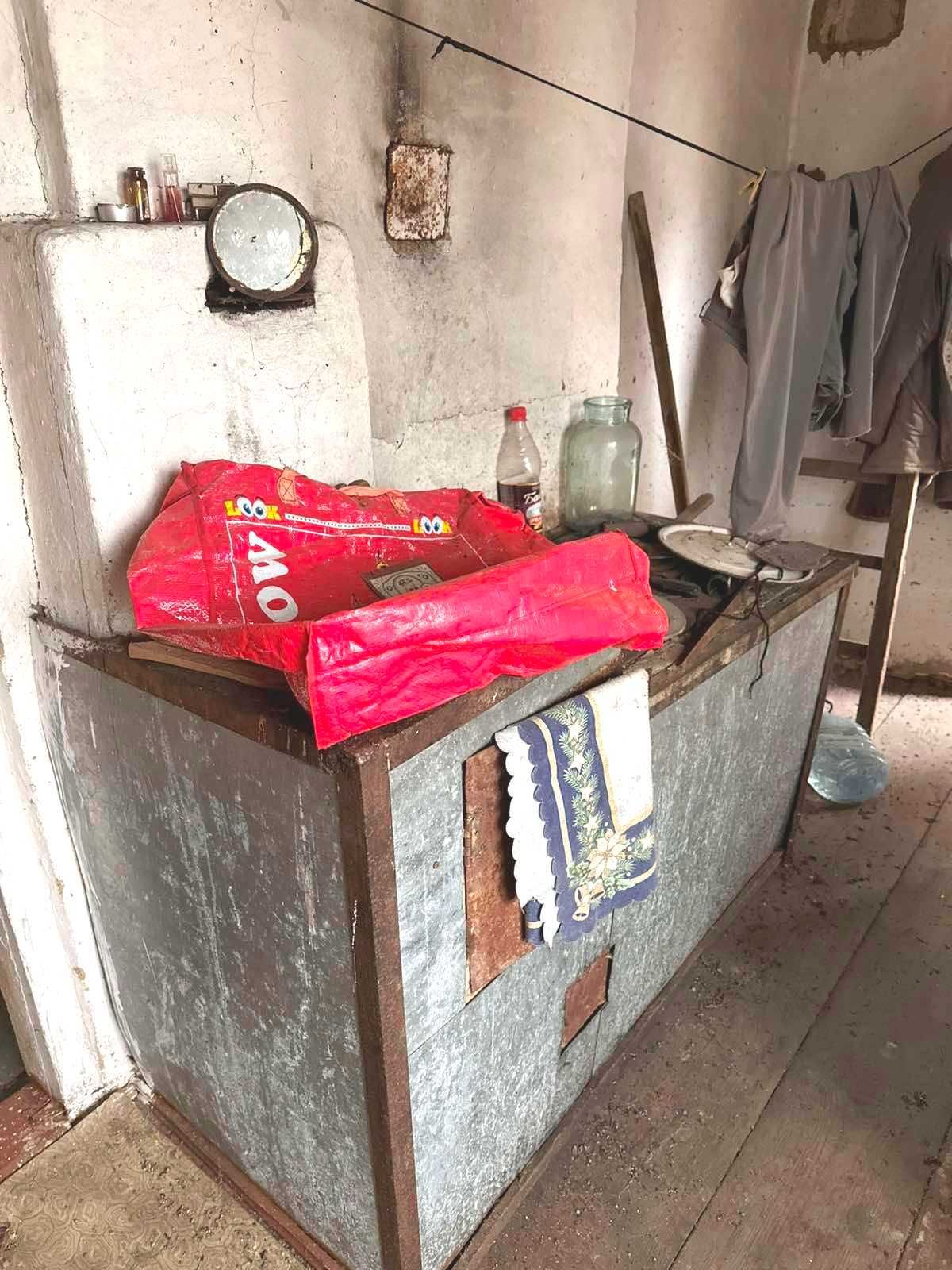 Дача для рыбалки и отдыха на берегу.