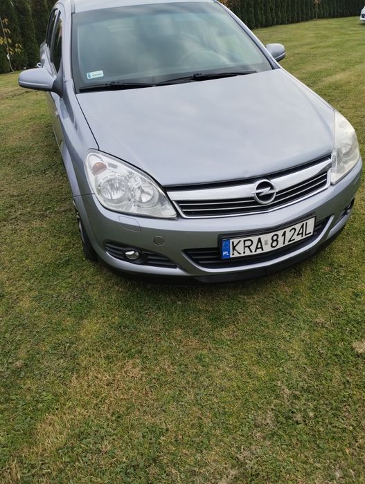 Opel astra H 1.6 Lpg