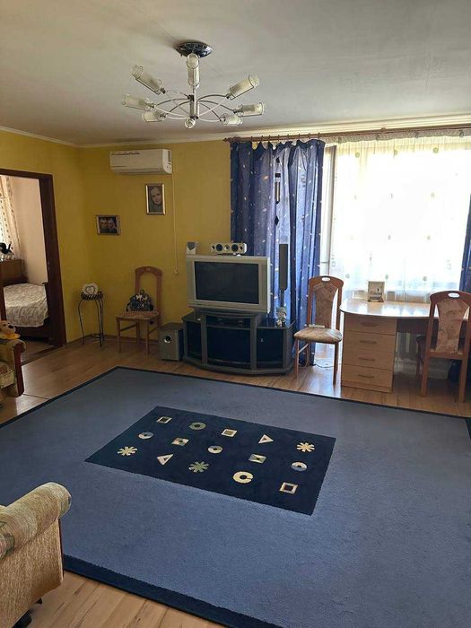 2 комн. квартира. 5 станция Фонтана . Спецпроект. Кирпич