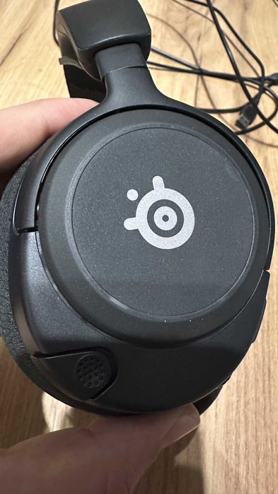 SteelSeries Arctis Nova 3 – stan idealny
