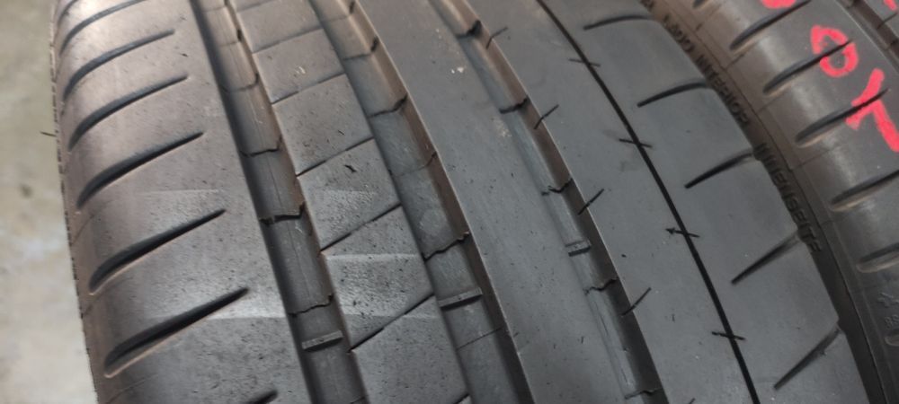 Pneus 225/35/18 Michelin semi novos