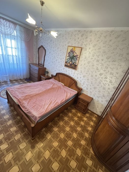 Продаю  4 х комнатную квартиру 9-ая Слободская/ Чигрина/ АВТОНОМКА