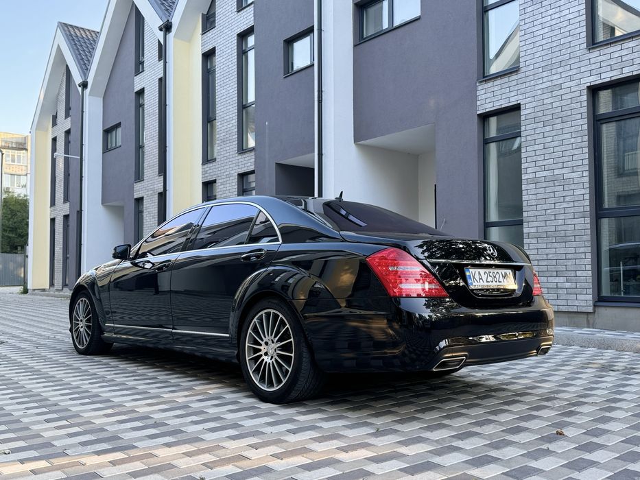 Mersedes S-class W221 5.5 4-matic