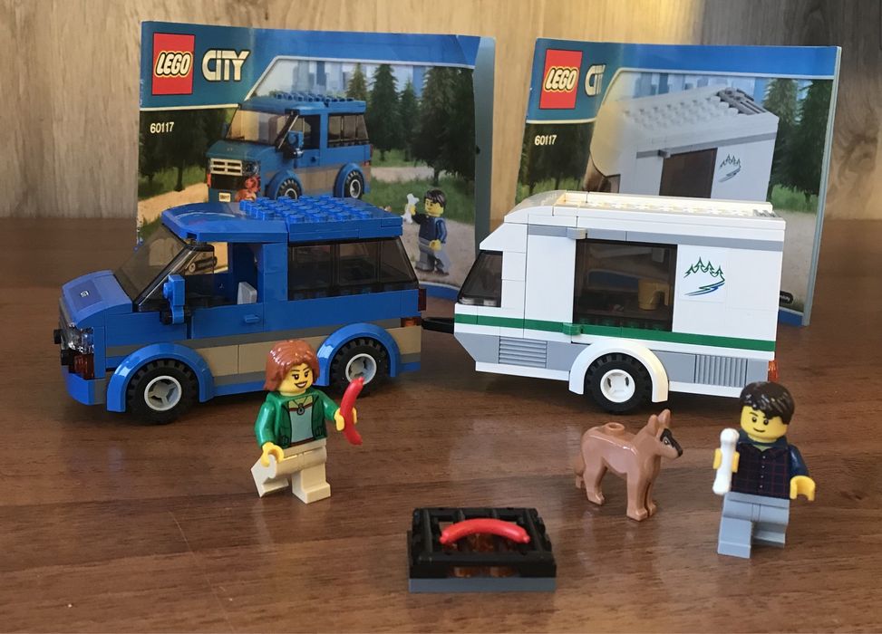 Конструктор Lego Сity 60117 Фургон і дом на колесах