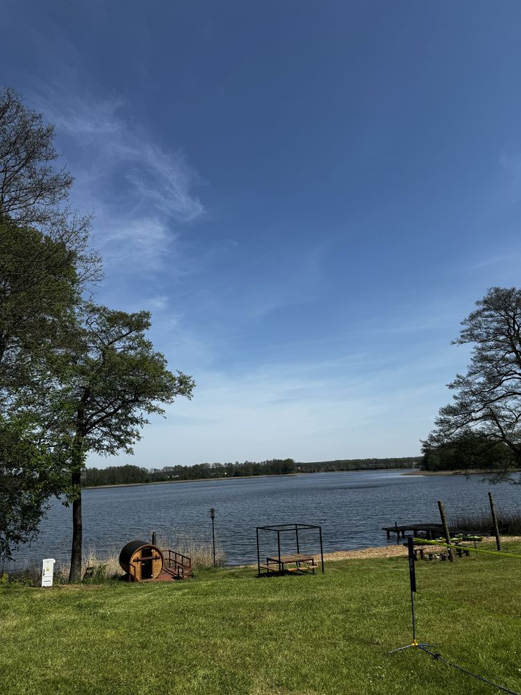 Domek dom nad jeziorem pomost plaża SAUNA jezioro mazury kajaki WINIEC