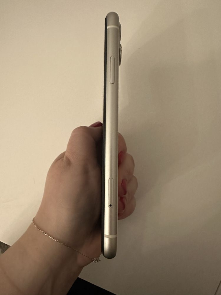 Iphone 11 128 GB polska dystrybucja biały stan idealny