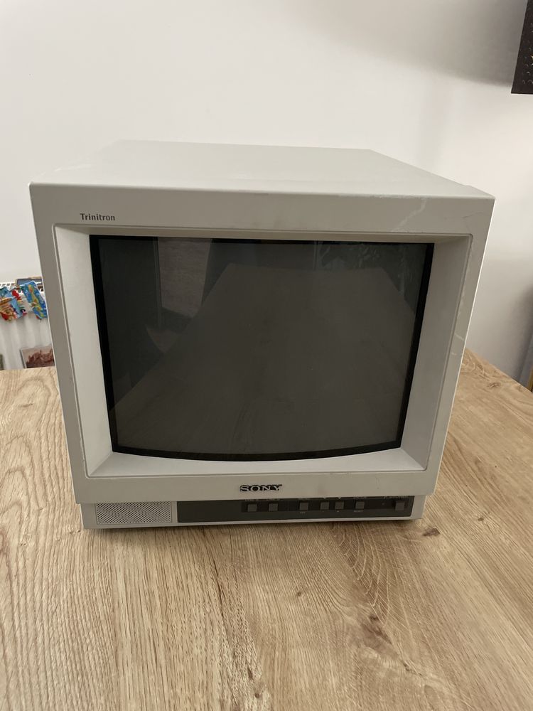 Sony Trinitron 14 PVM-14L1MDE telewizor monitor retro 14"