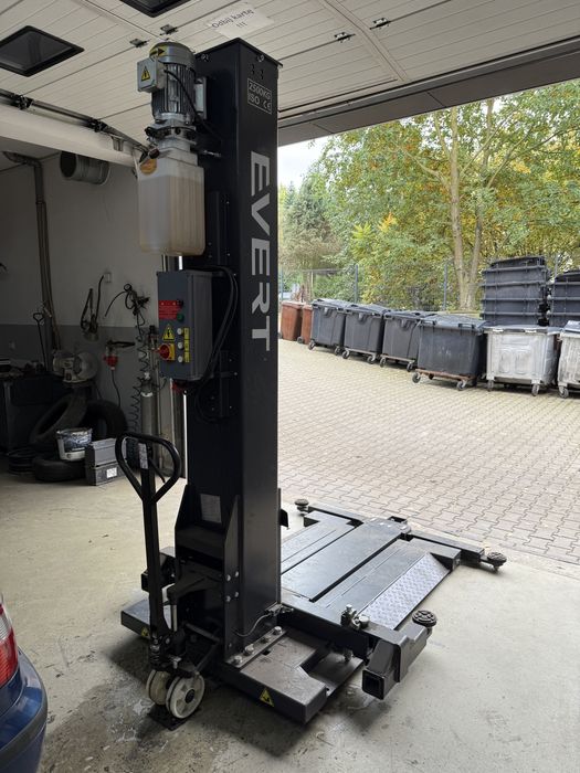 Podnośnik Evert 612FE | NOWY | 1-kolumnowy mobilny udźwig 2500 kg