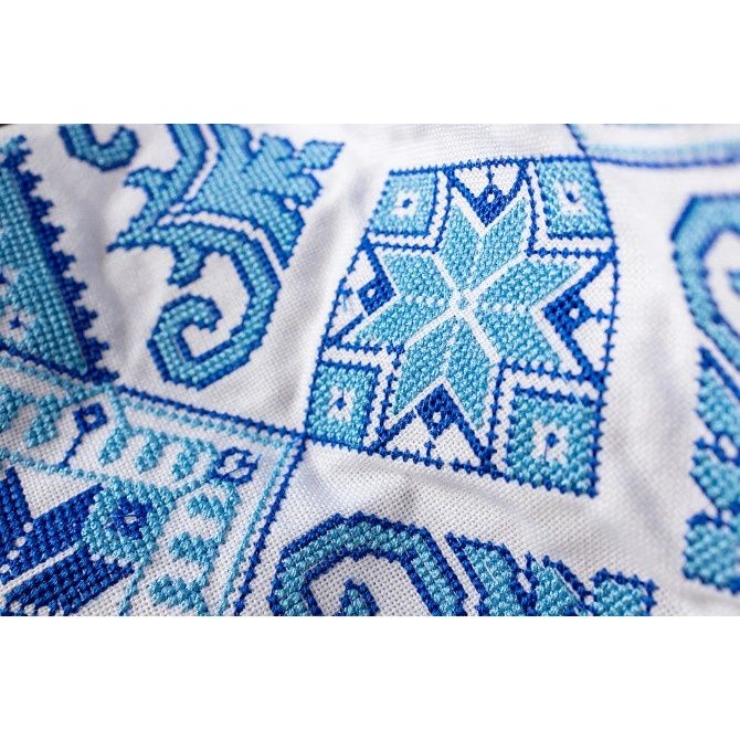 Жіноча вишита сукня максі біла святкова