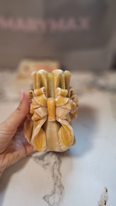 Продам красивая свеча