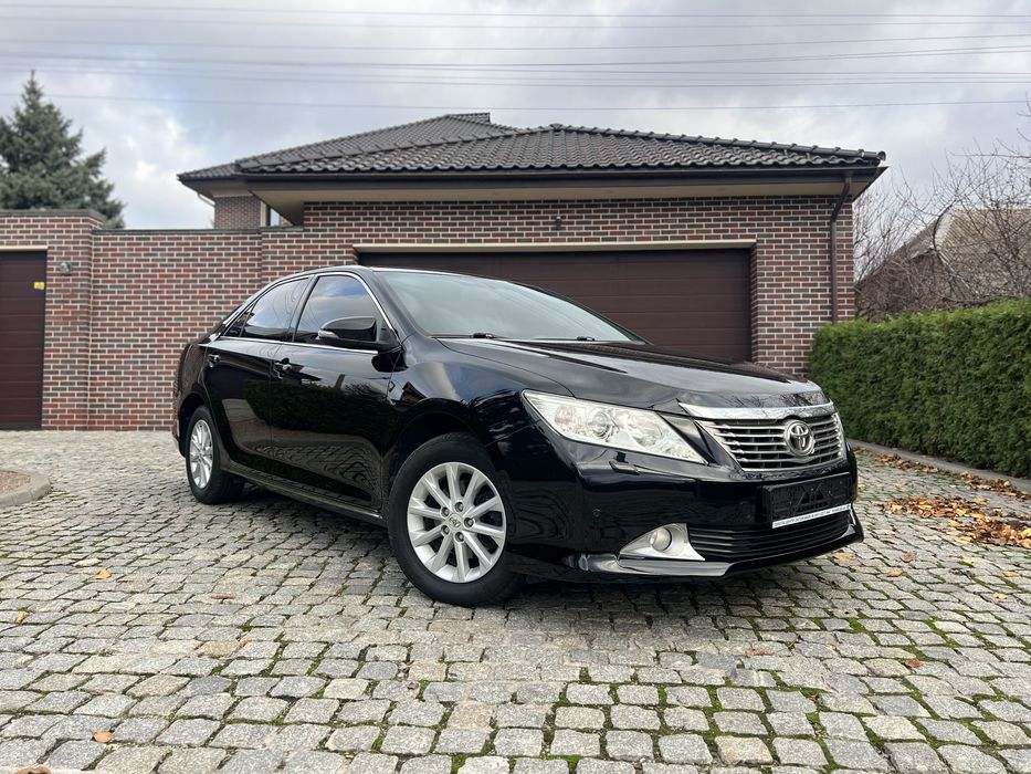 Toyota Camry 2012