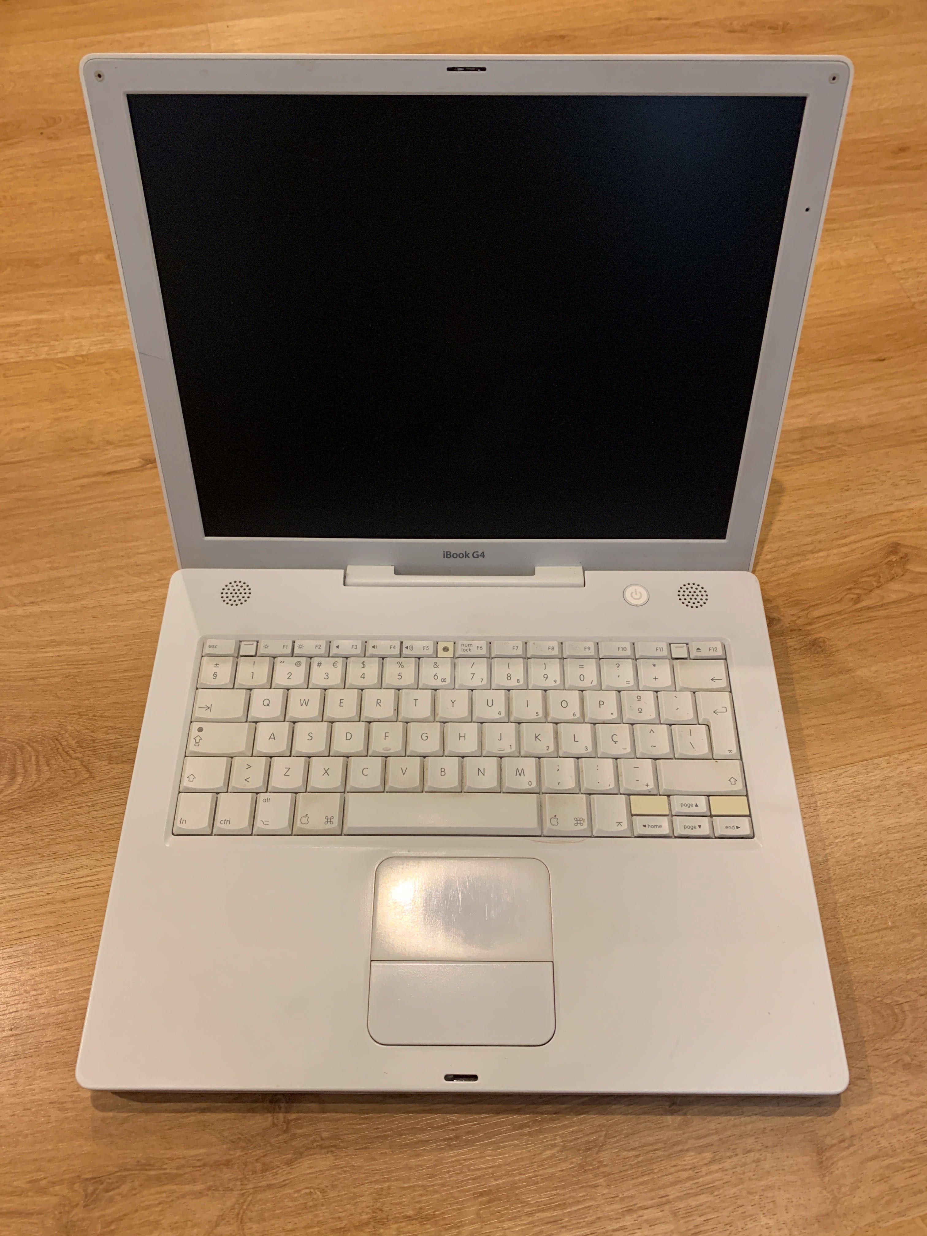 Apple iBook G4 14" 1.42 GHz (funcional)