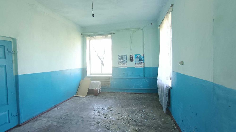 Продаж спецального приміщення село Водички