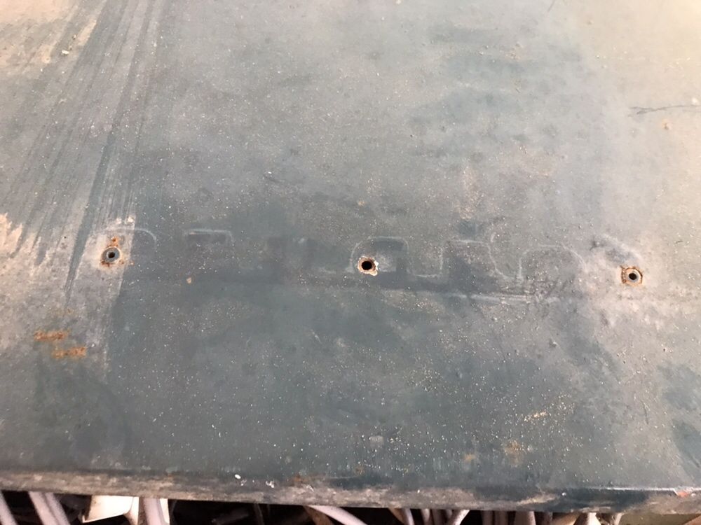 Cofre porta bagagens peugeot 504