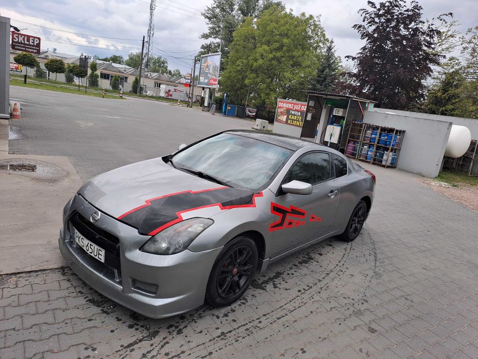 Sprzedam zamienię nissan altima-coupe-2.5 benz-gaz