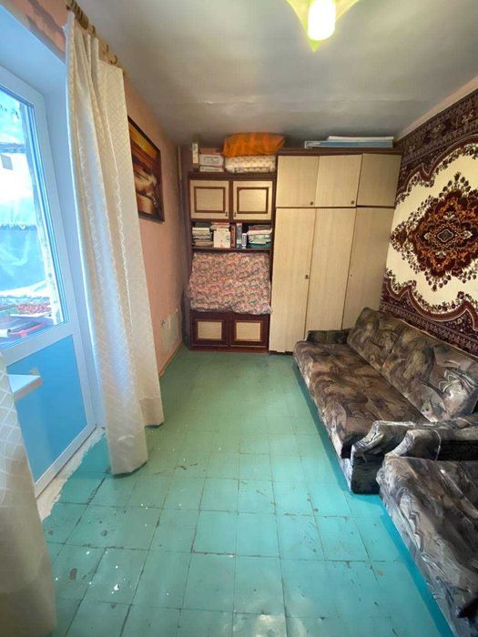Продаж 2 к квартири вул. Суворова 13, р-н Тітова.