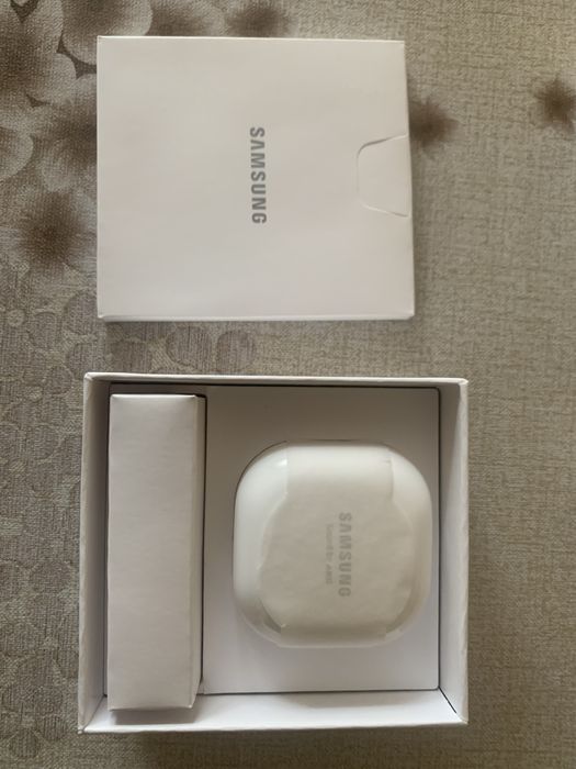 Навушники Samsung Galaxy Buds Live White