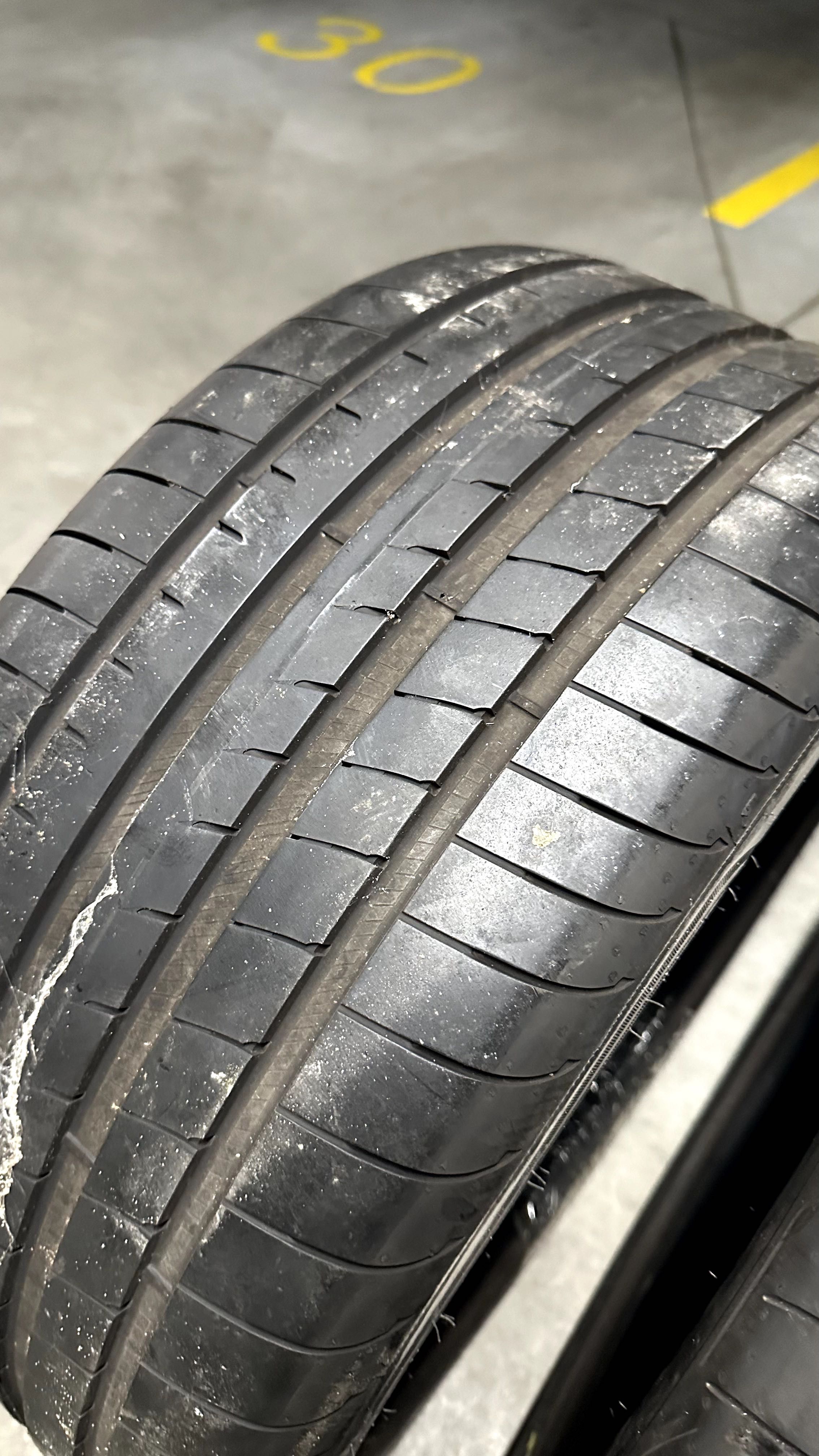 Opony letnie Goodyear Eagle F1 255/50 i 285/45 R19