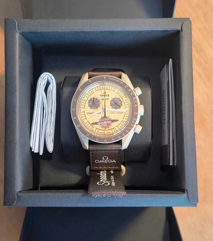Omega x Swatch SO33T100 Saturn - Wyjątkowy model dla eksploratorów