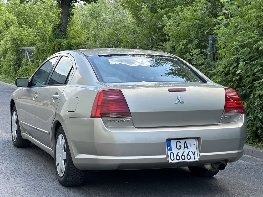 Mitsubishi Galant IX 2.4 Benzyna 160KM 2004r. Automat