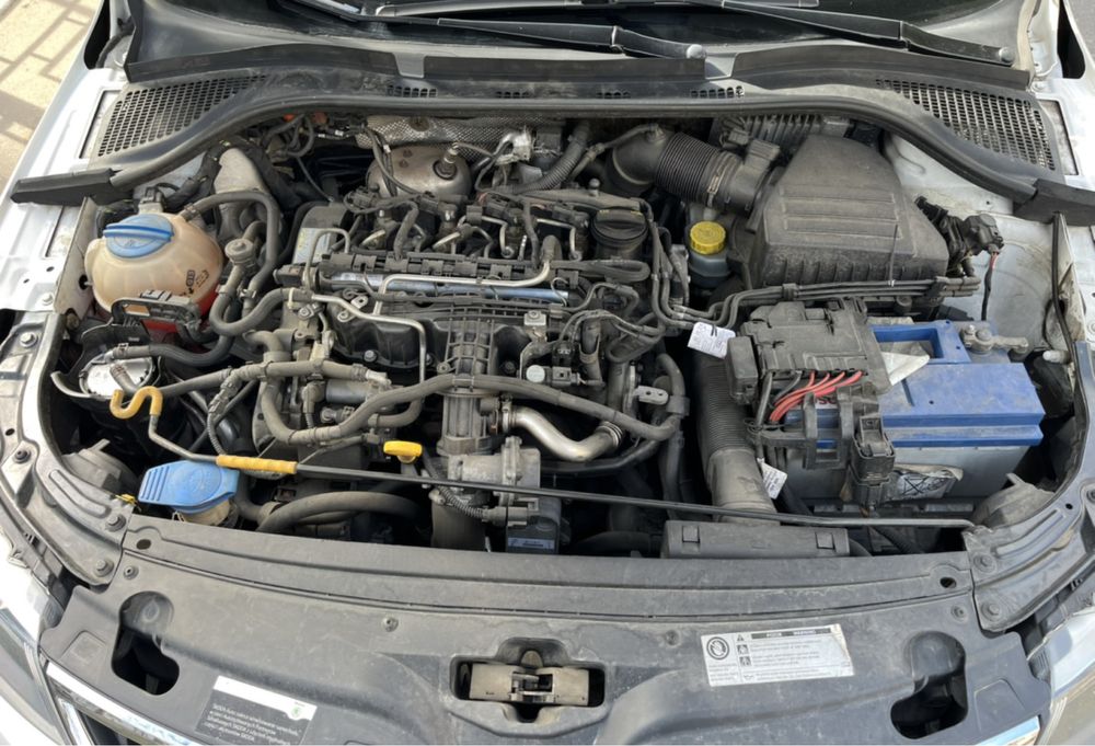 Продам Skoda Rapid 1.6 дизель 2014 року