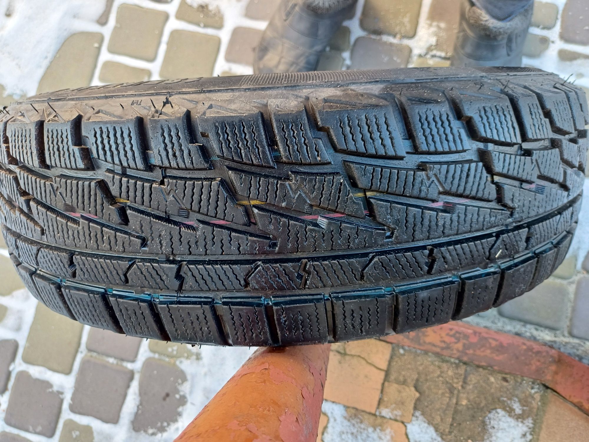 Продам колеса 185/65/ R15
