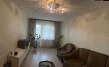 Продам чудову трикімнатну квартиру по вулиці Володимира Коваленка