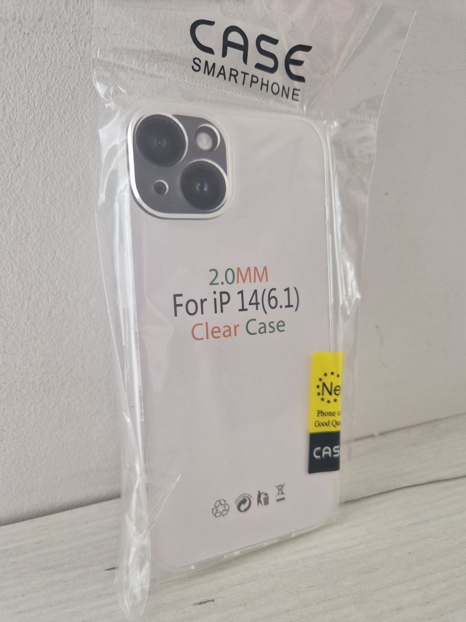 Etui Back Case 2 mm Perfect do IPHONE 14 PRZEZROCZYSTY