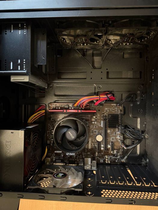 Ігровий комп’ютер Ryzen 3 2200G / 8 ГБ / HDD 471 ГБ