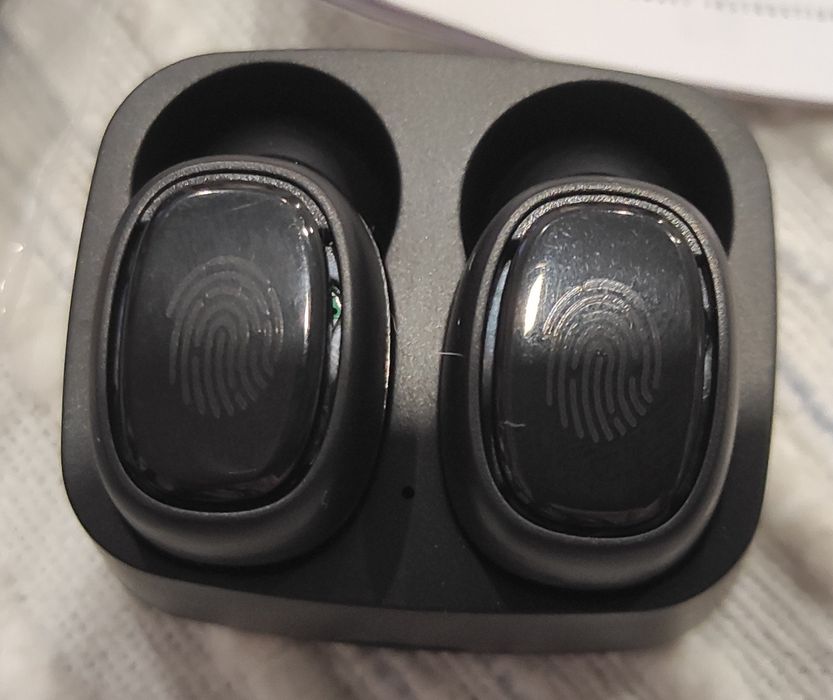 Auriculares bluetooth novos