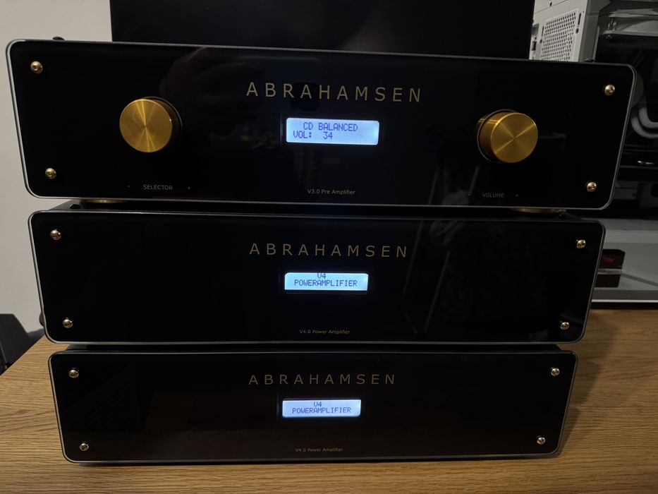 Abrahamsen Przedwzmacniacz v3.0 Up + dwie końcówki v4.0 Up. Pilot BDB