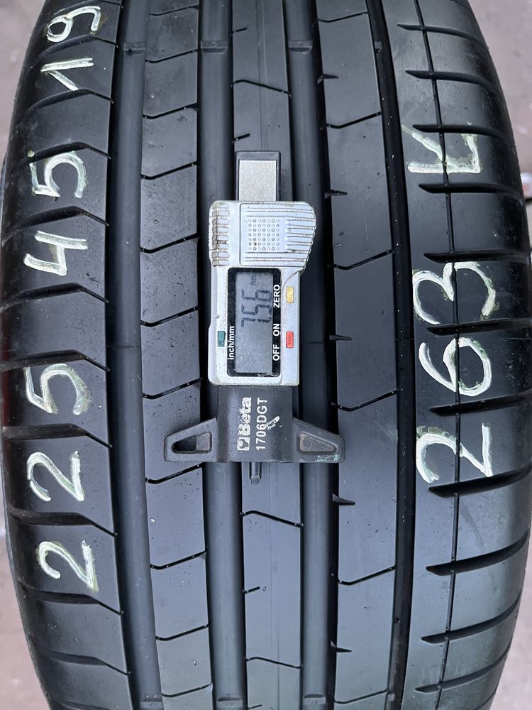 1szt. 225/45/19 Pirelli P ZERO * PZ4 Pojedynka 2021 rok
