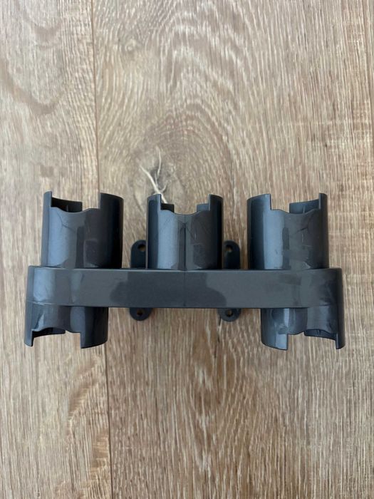 Uchwyt Dyson V7–V15 Gen5 – organizer ścienny na szczotki i końcówki