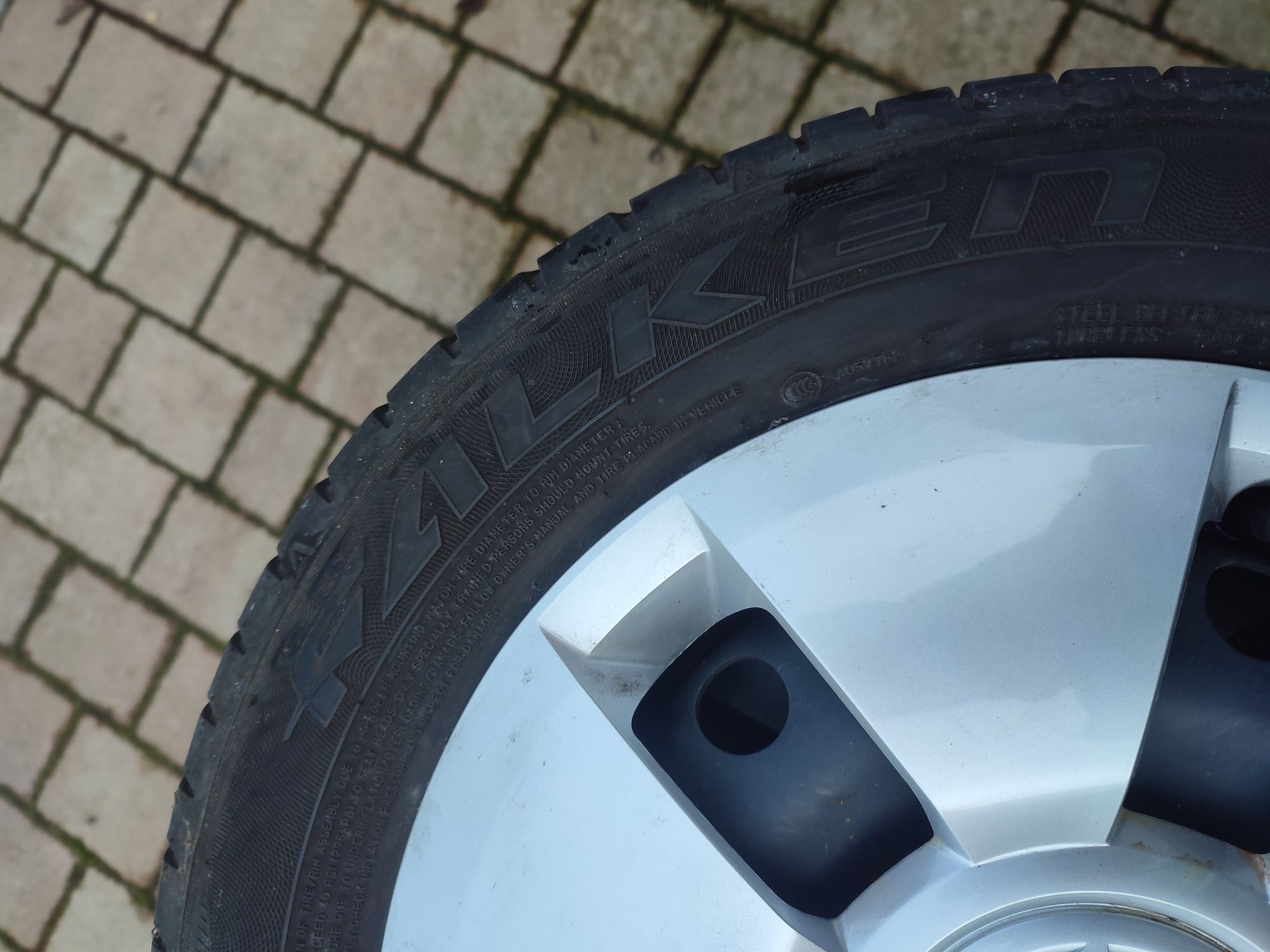 2 Komplety kół letnich VW 165/70r14