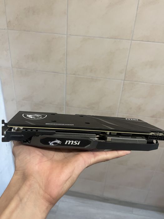 Продам відеокарту Rx 5600xt