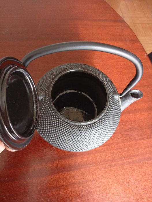 Bule de chá japonês em ferro