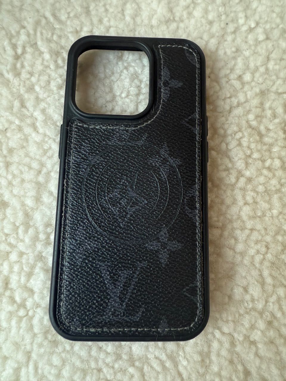 Case etui Louis Vuitton na iPhone