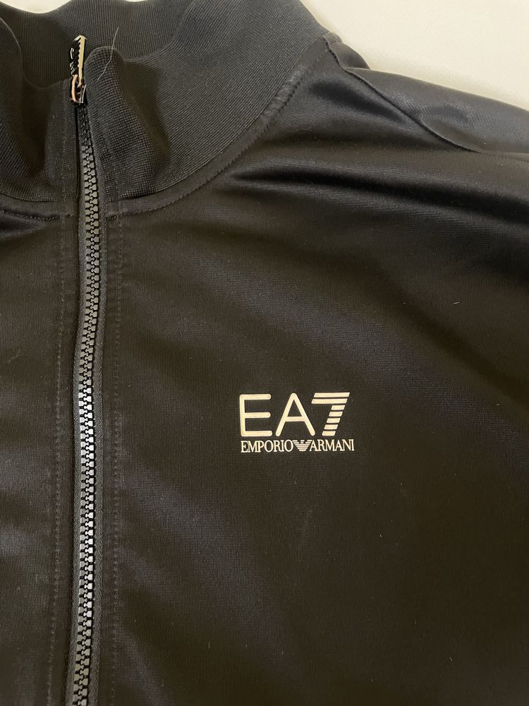 Спортивний костюм EA7 Emporio Armani