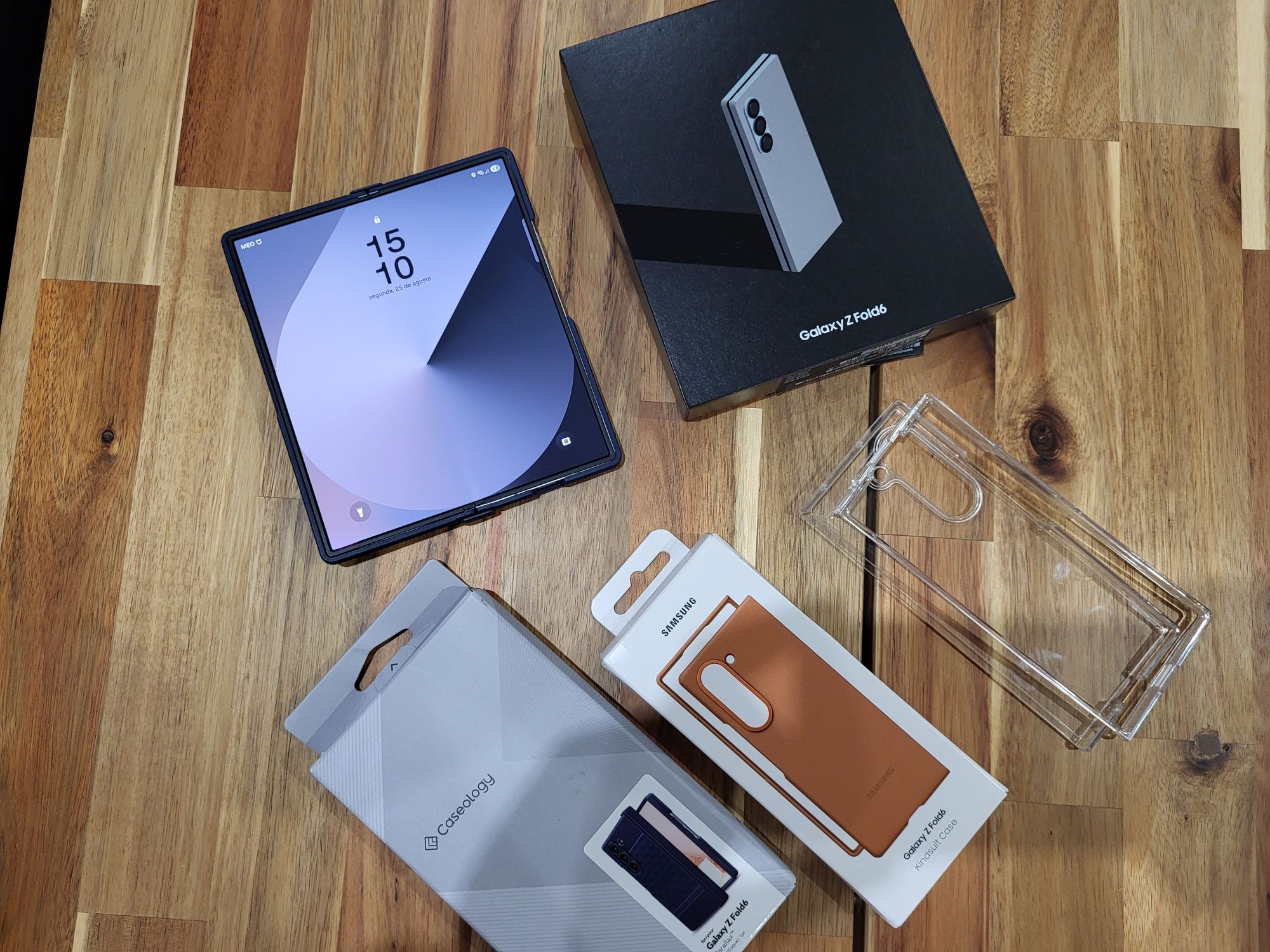 Samsung Galaxy Z Fold 6 mais extras