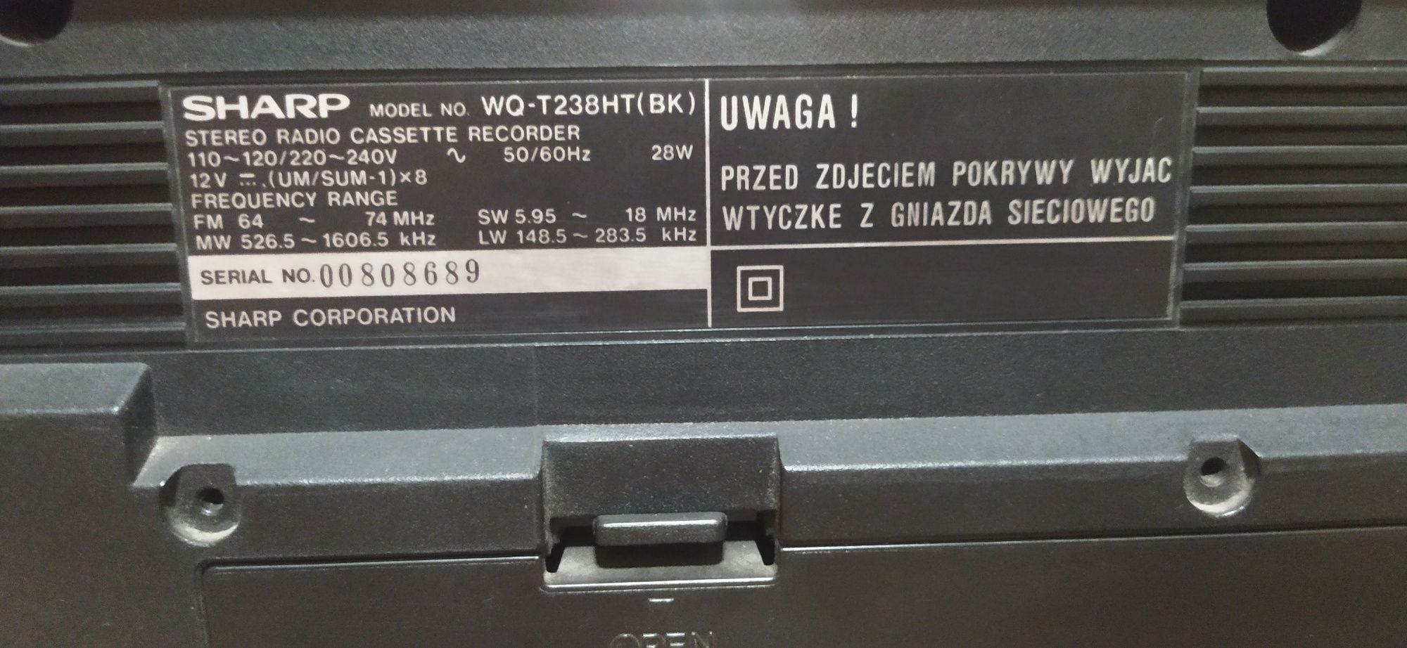 Radiomagnetofon  radioodtwarzacz SHARP WQ-T238HT(BK) klasyk PRL