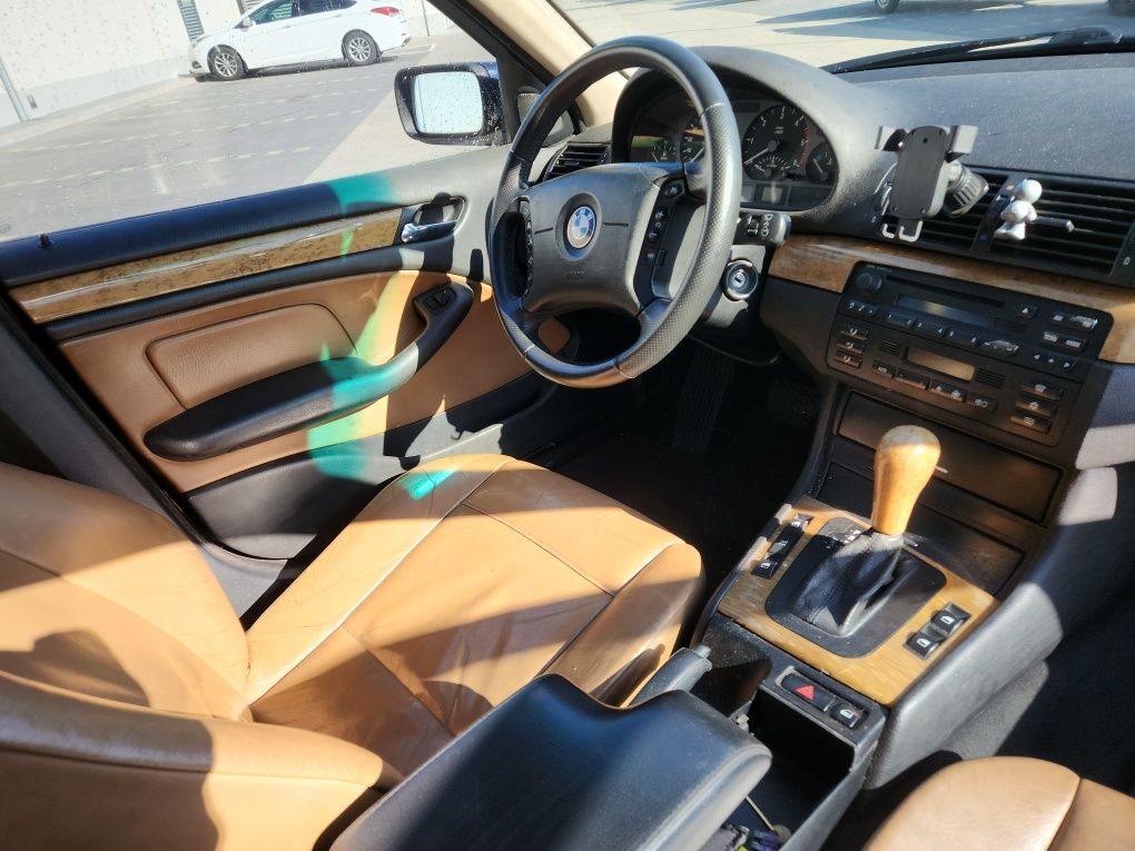 Bmw 330 xd xdrive xenon  diesel zamiana