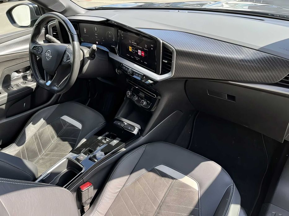 Opel Mokka-E      2021