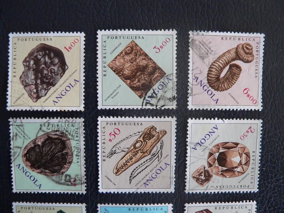 12 selos de fosseis
