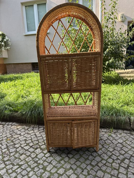 Wilkonowy regał komoda etrażka