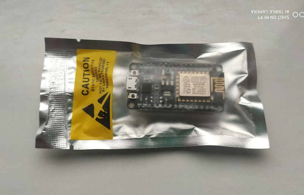 Плата NodeMCU ESP8266
ESP-12E CP2102