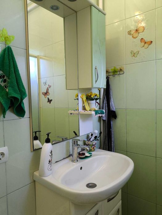 село Дачное, добротный дом 2 эт, 10 сот.  Рядом Нерубайское.